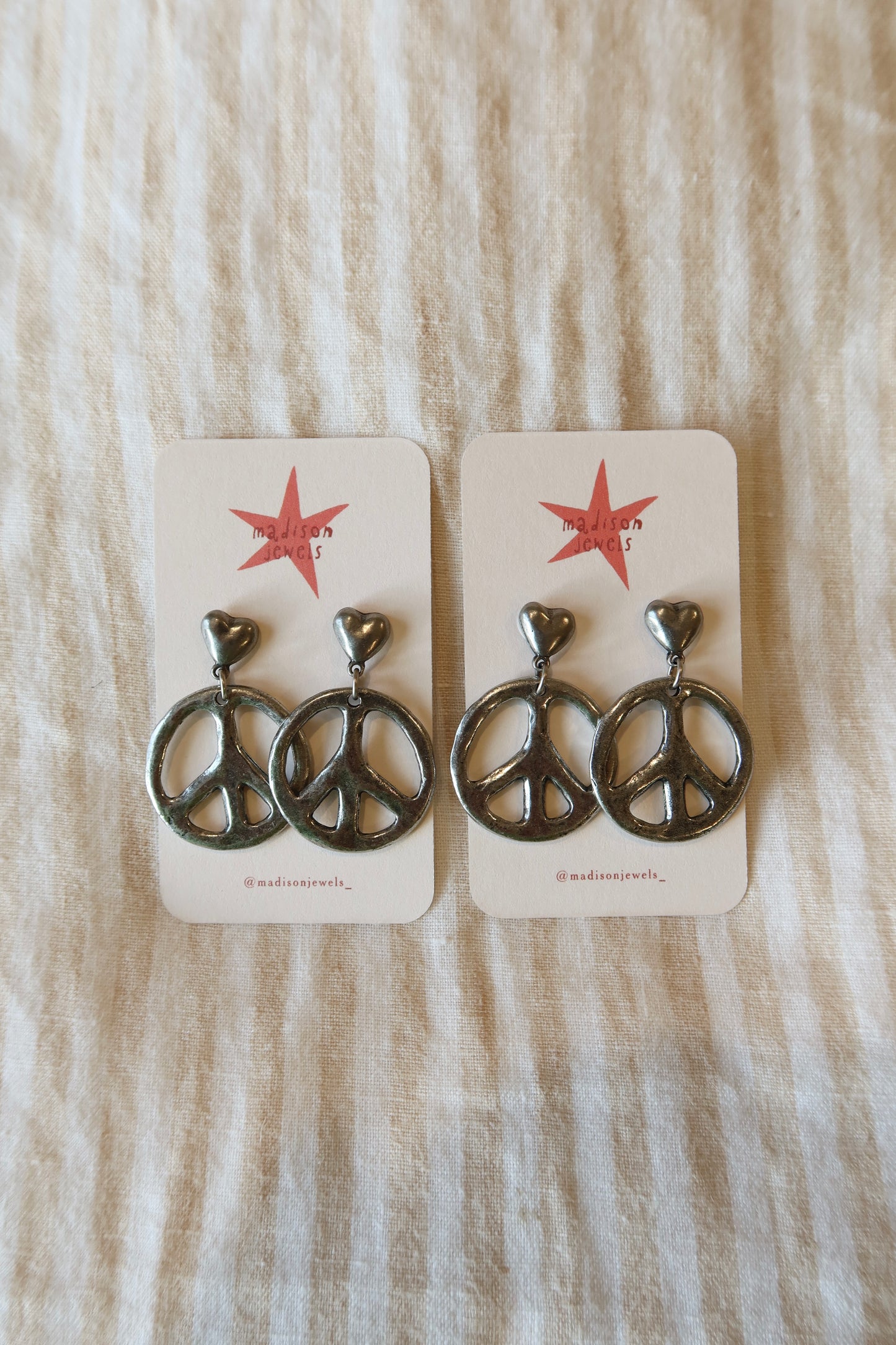 PEACE & LOVE EARRINGS - silver