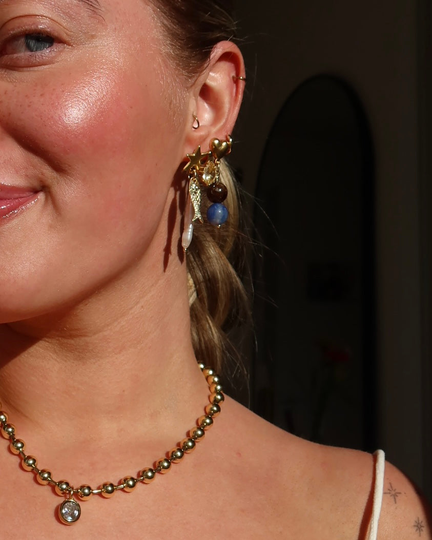 MOLLY NECKLACE