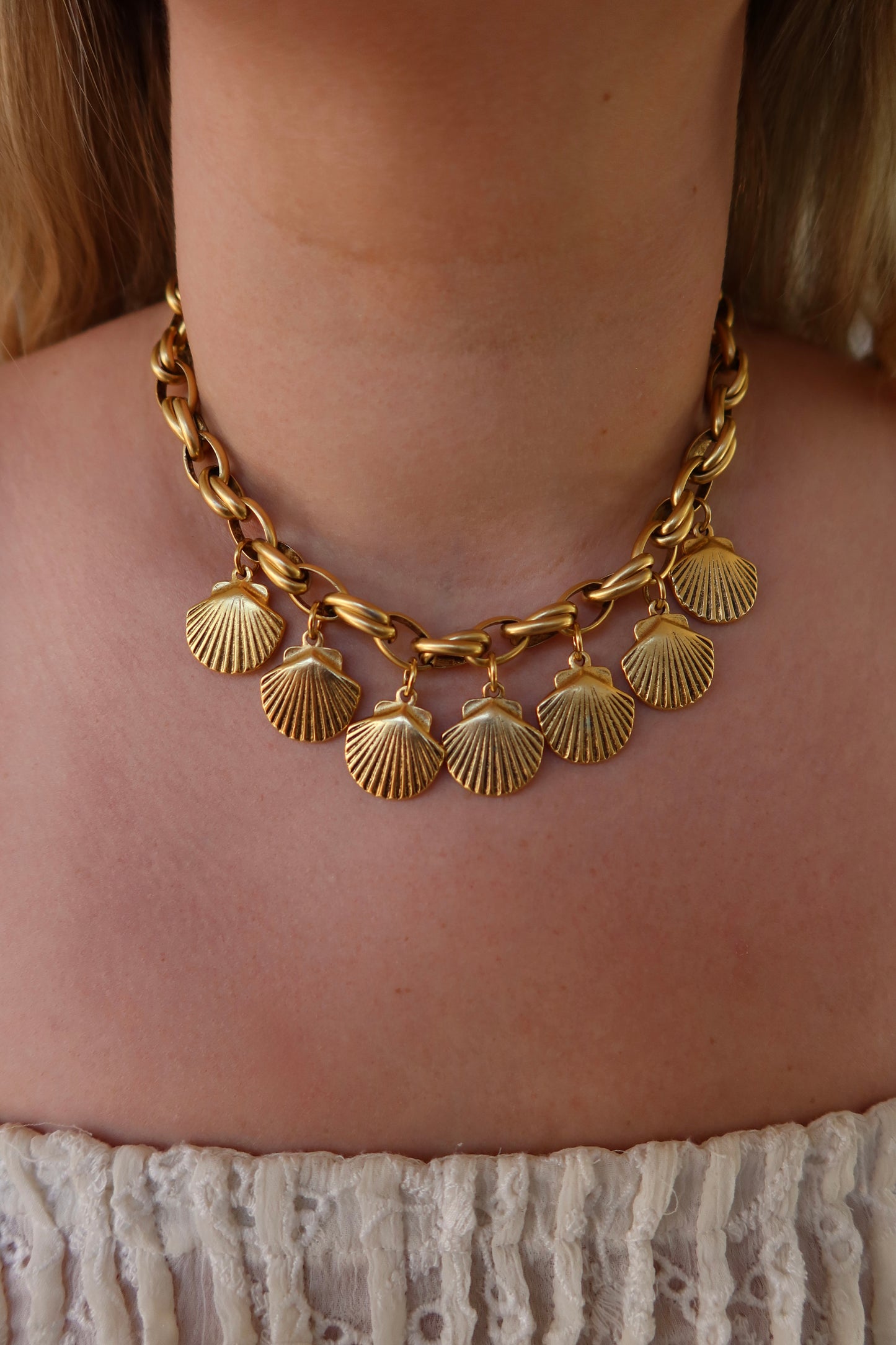 COAST NECKLACE