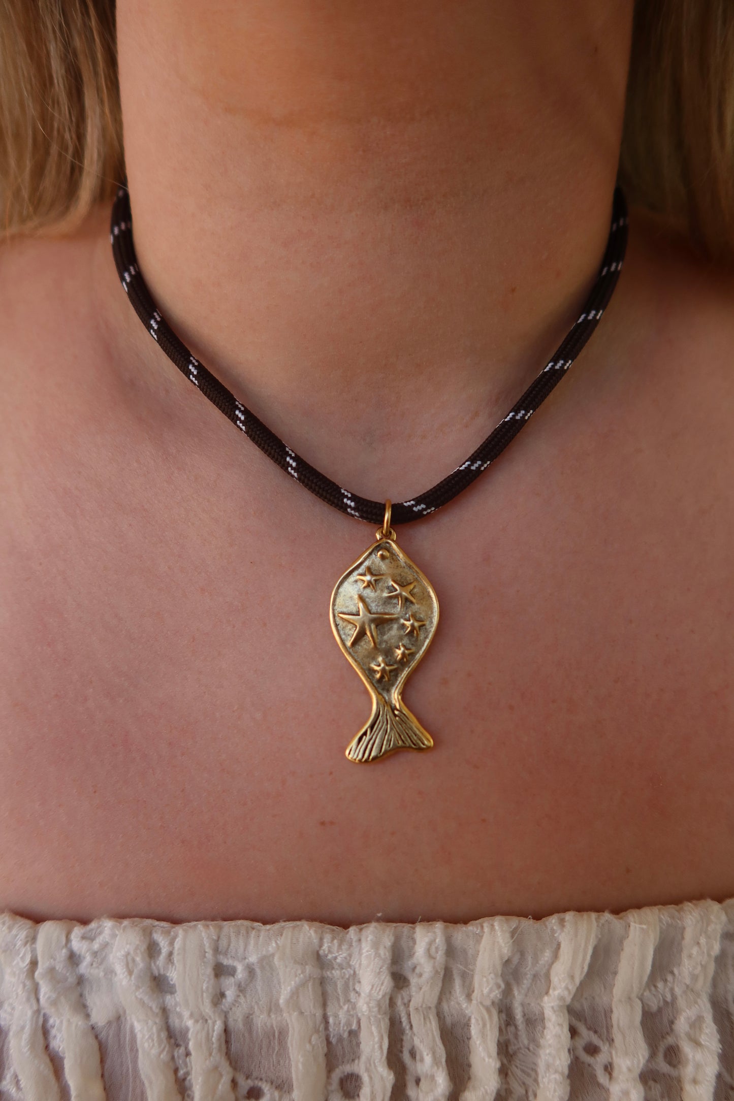 STELLA NECKLACE