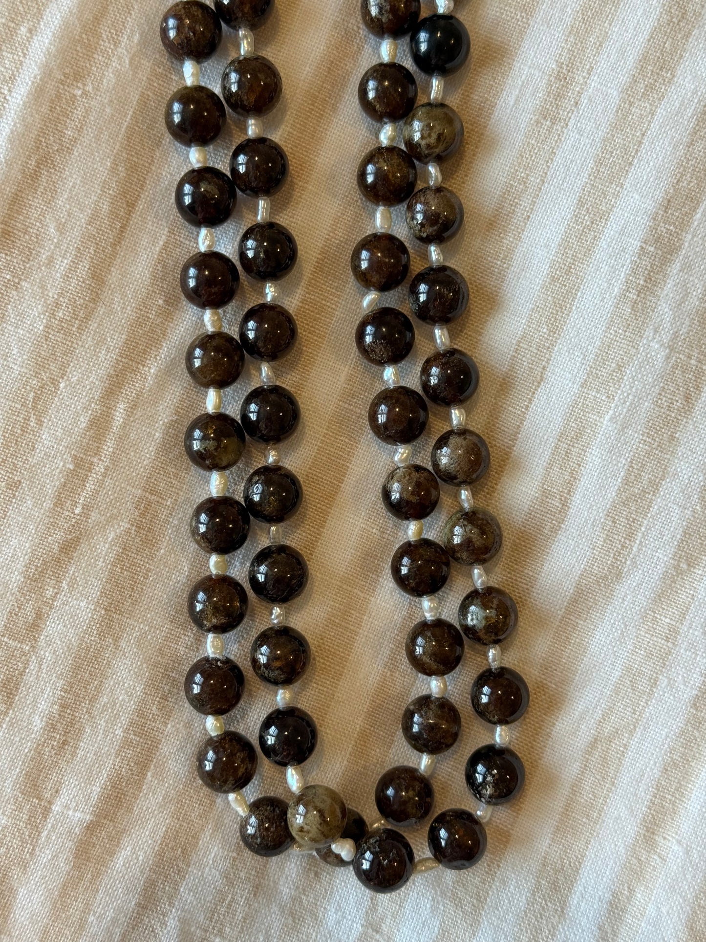 DELLA NECKLACE