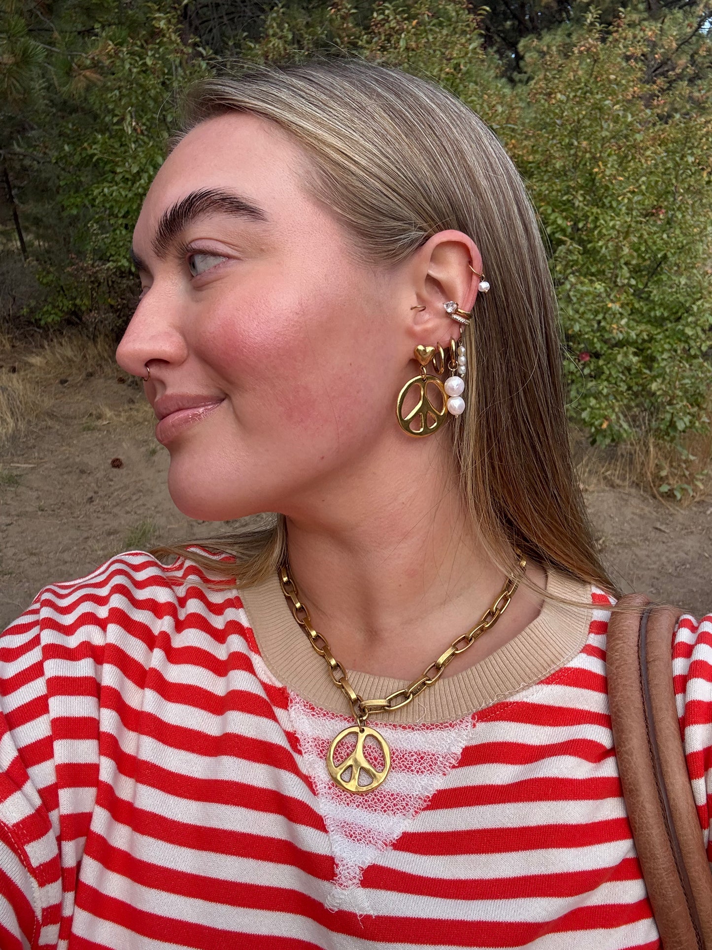 PEACE & LOVE EARRINGS